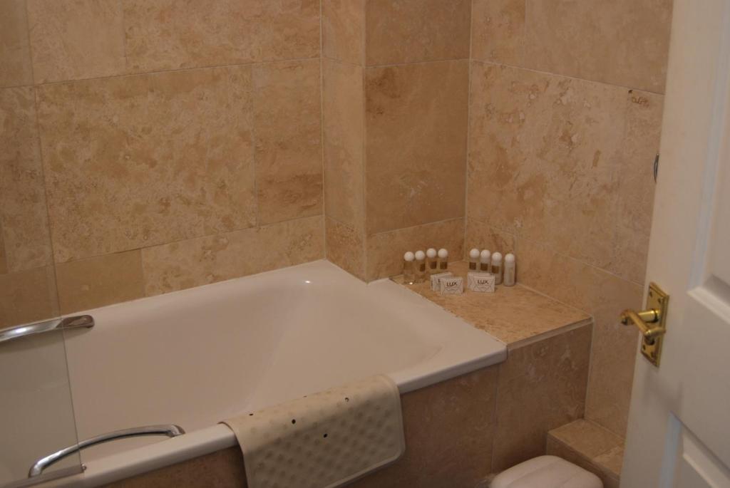 Ty Dderw Country Inn Moelfre Ruang foto